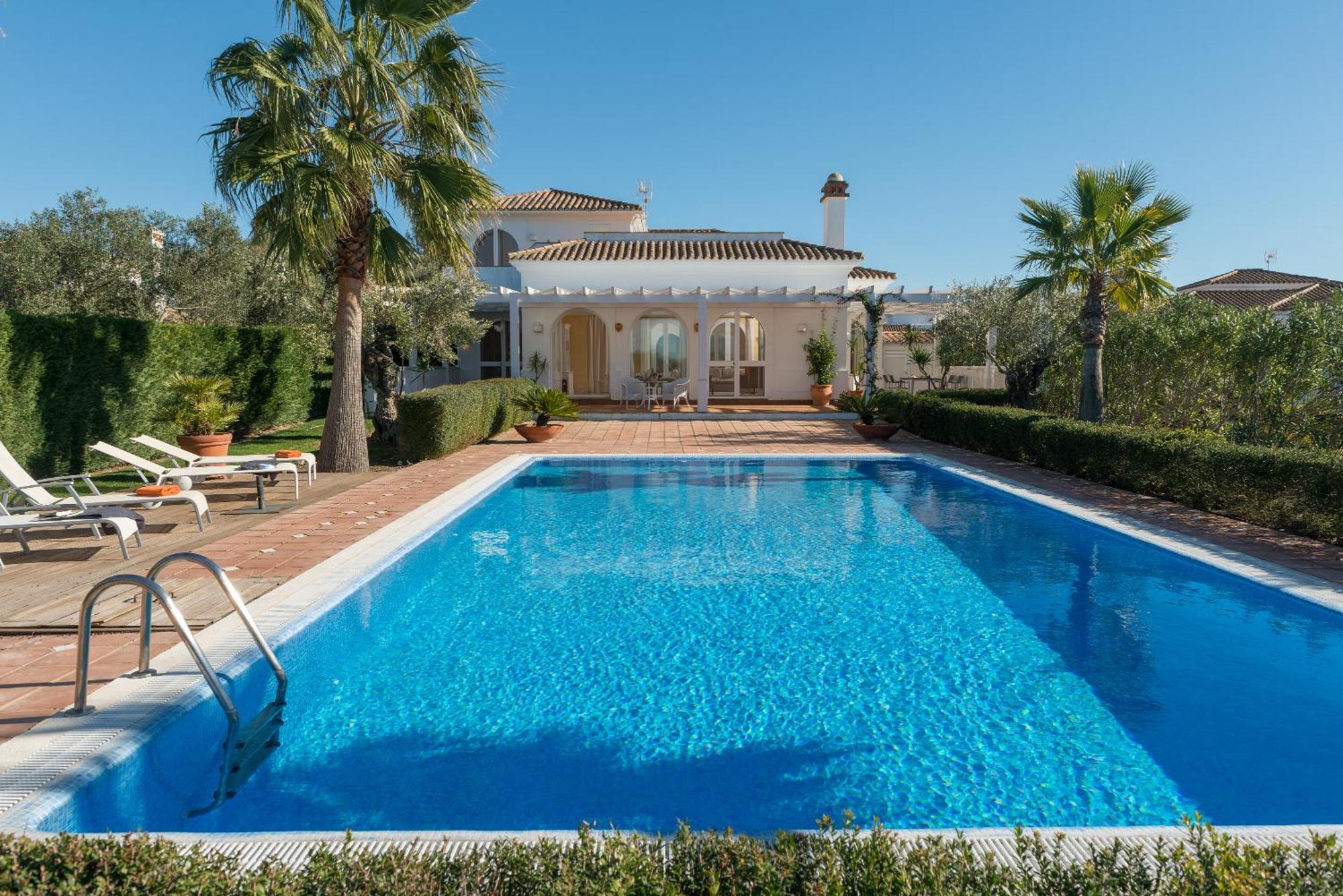 Resort Villas Andalucia 贝纳鲁普·卡萨斯·别哈斯 客房 照片